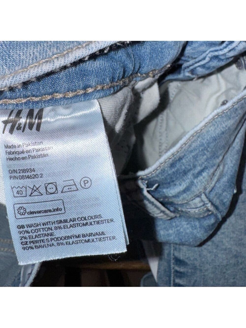 H&M Skinny Coupe Moulante Jeans Light to Medium Wash Size 31/32 - Picture 5 of 5